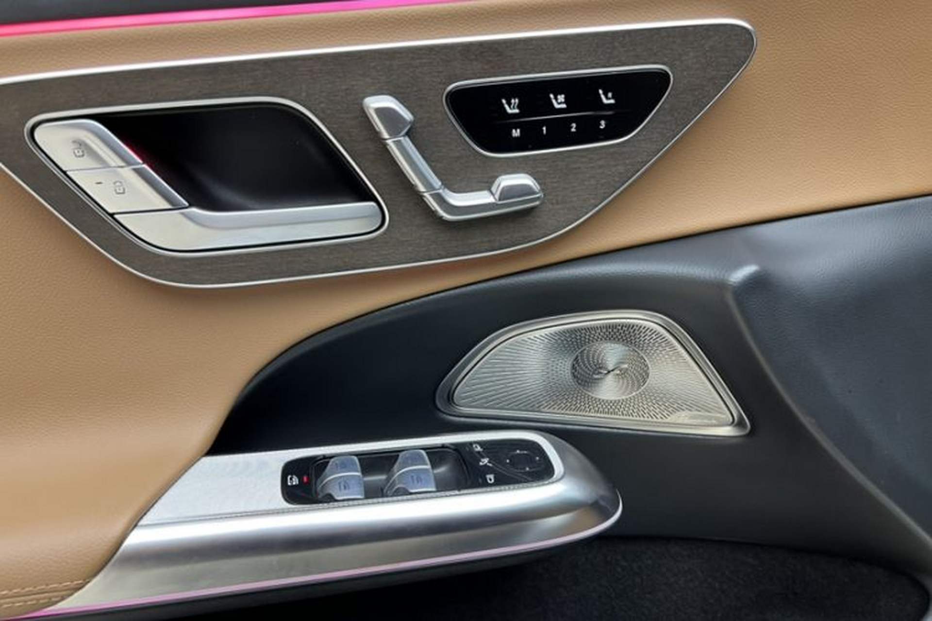 Used Mercedes-Benz E-Class 2024 E 300 L Luxury Model Exterior 2