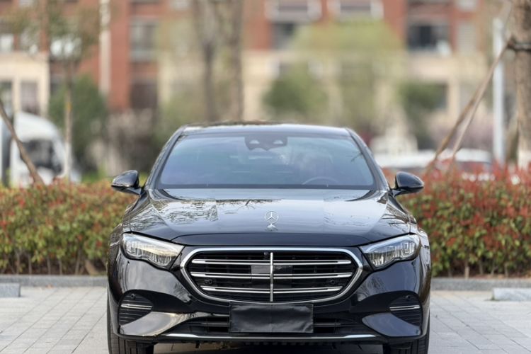 Used Mercedes-Benz E-Class 2024 E 260 L Exterior 2