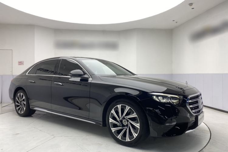 Used Mercedes-Benz E-Class 2024 Facelift E 300 L Luxury Edition Exterior 2