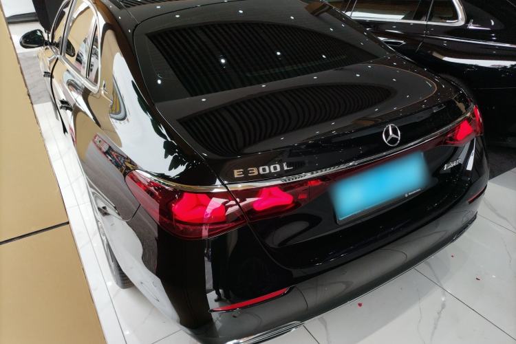 Used Mercedes-Benz E-Class 2024 Refresh E 300 L Stylish Edition Exterior 2