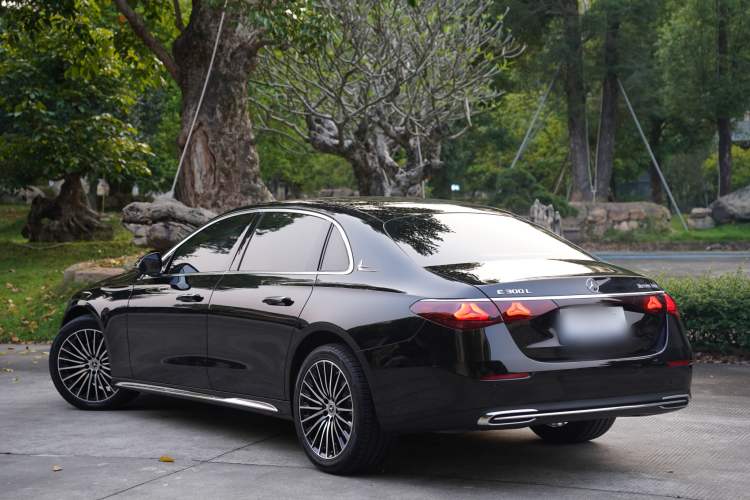Used Mercedes-Benz E-Class 2024 E 260 L Exterior 3