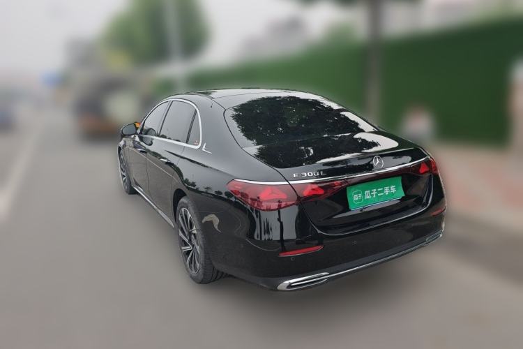 Used Mercedes-Benz E-Class 2024 E 300 L Luxury Model Exterior 3