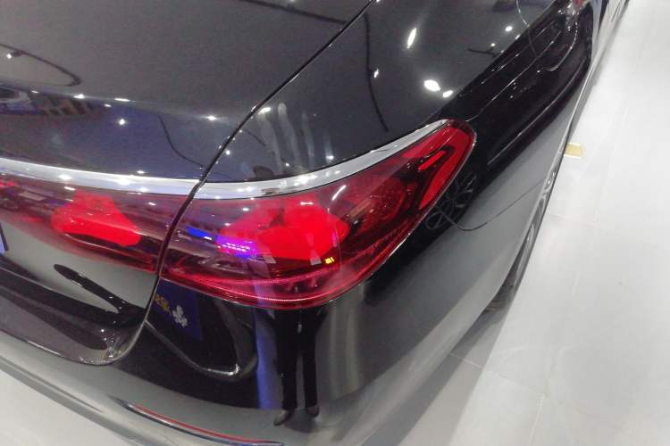 Used Mercedes-Benz E-Class 2024 E 300 L Stylish Model Exterior 3