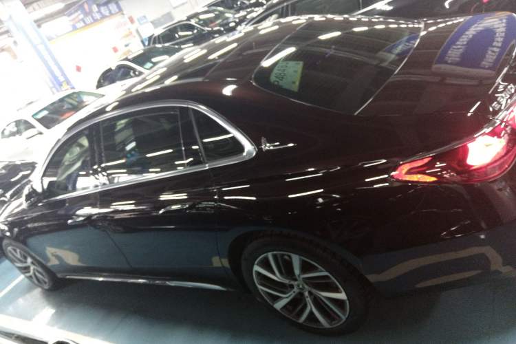 Used Mercedes-Benz E-Class 2024 E 300 L Stylish Model Exterior 3