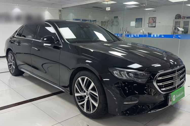 Used Mercedes-Benz E-Class 2024 Refresh E 300 L Stylish Edition Exterior 4