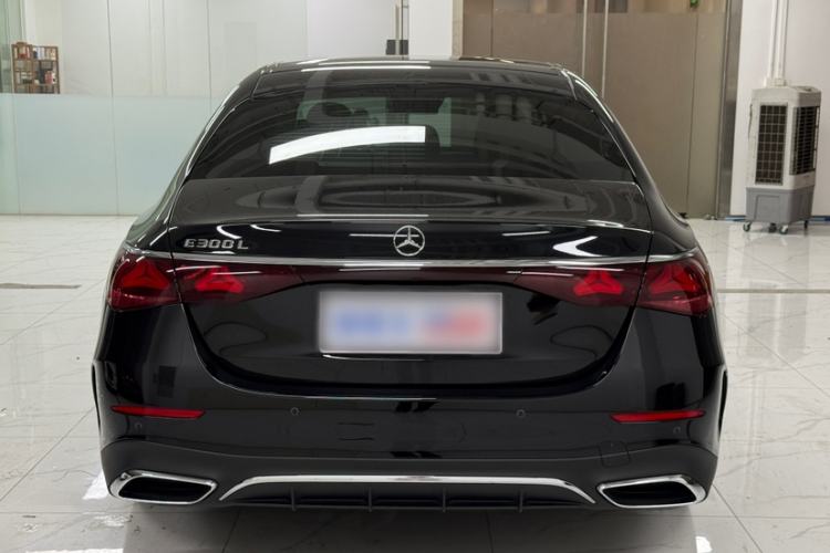 Used Mercedes-Benz E-Class 2024 Revised E 300 L Luxury Sports Edition Exterior 4