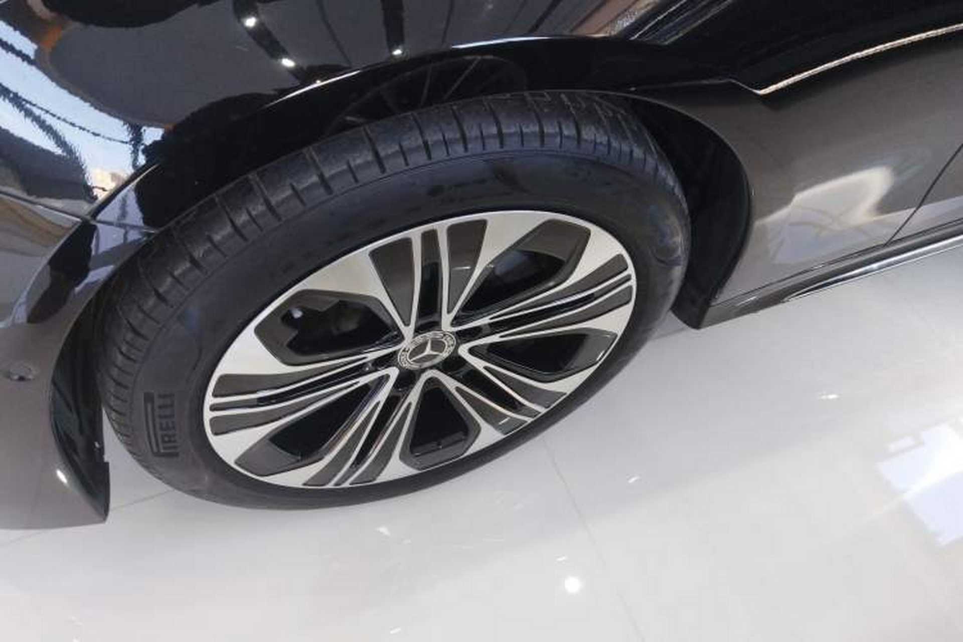 Used Mercedes-Benz E-Class 2024 E 300 L Fashion Sport Model Exterior 4