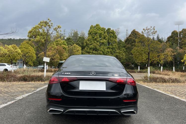 Used Mercedes-Benz E-Class 2024 Facelift E 300 L Fashion Sport Edition Exterior 4