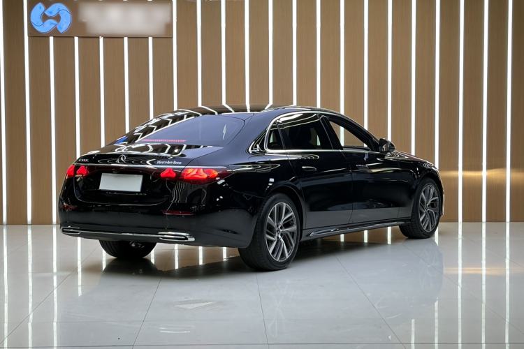 Used Mercedes-Benz E-Class 2024 Refresh E 300 L Stylish Edition Exterior 4