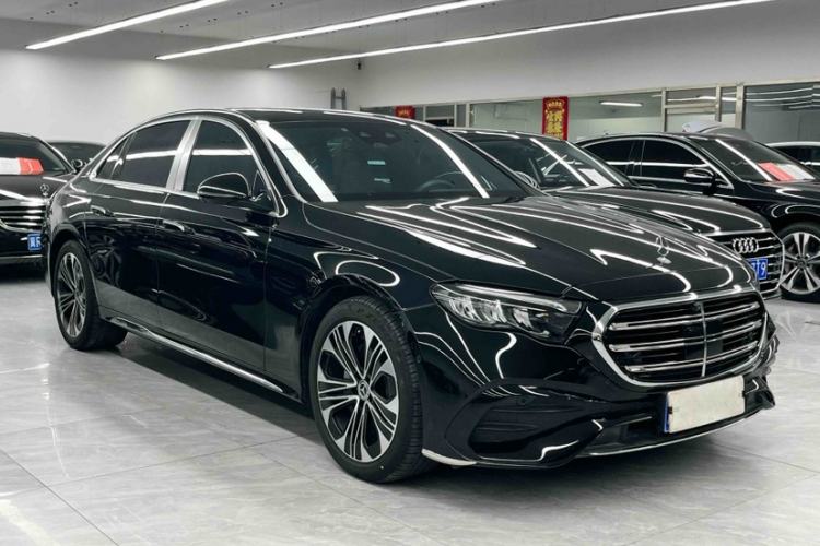 Used Mercedes-Benz E-Class 2024 Facelift E 300 L Fashion Sport Edition Exterior 4