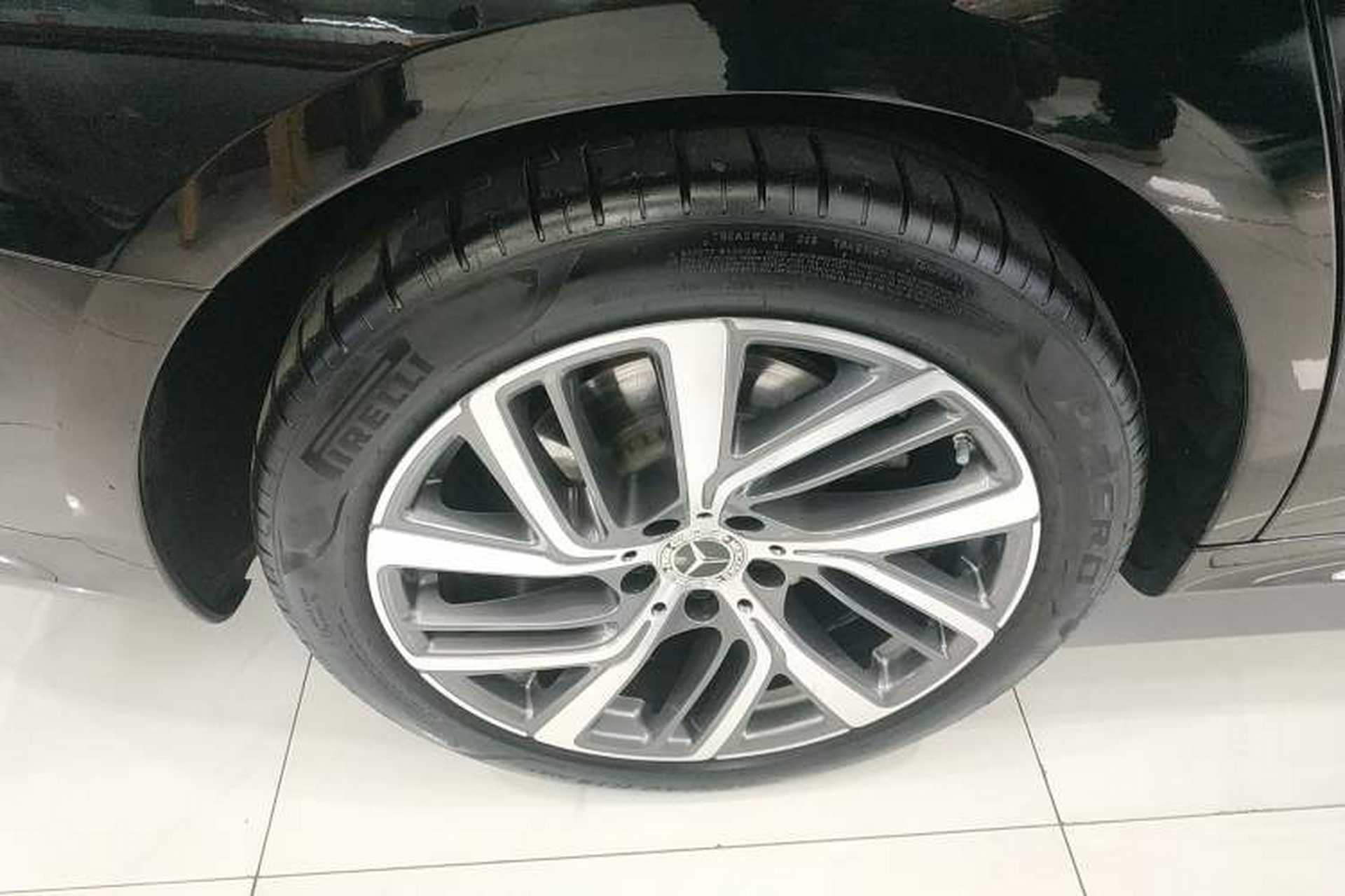 Used Mercedes-Benz E-Class 2024 E 300 L Stylish Model Exterior 5