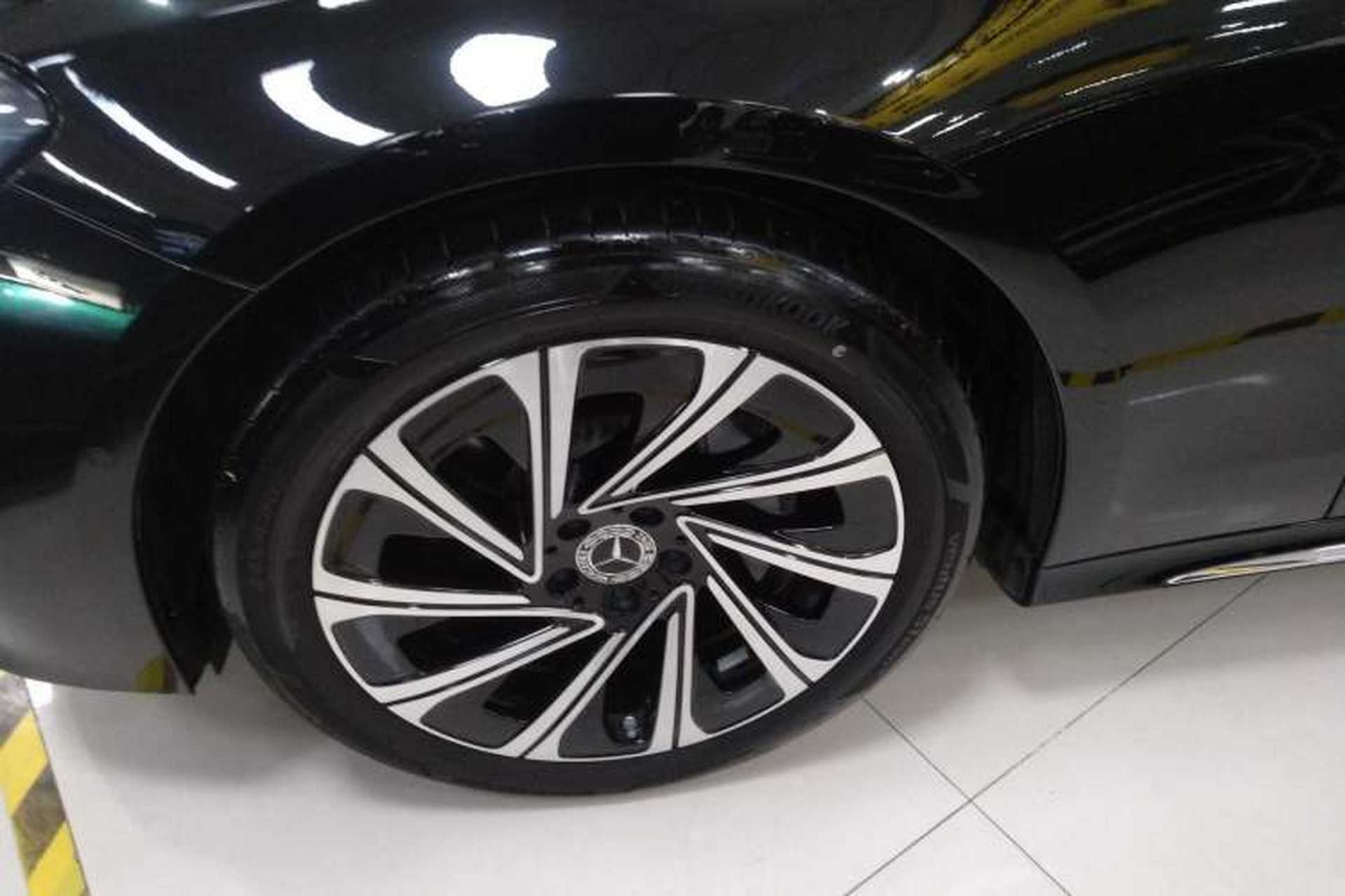 Used Mercedes-Benz E-Class 2024 Facelift E 300 L Luxury Edition Exterior 7