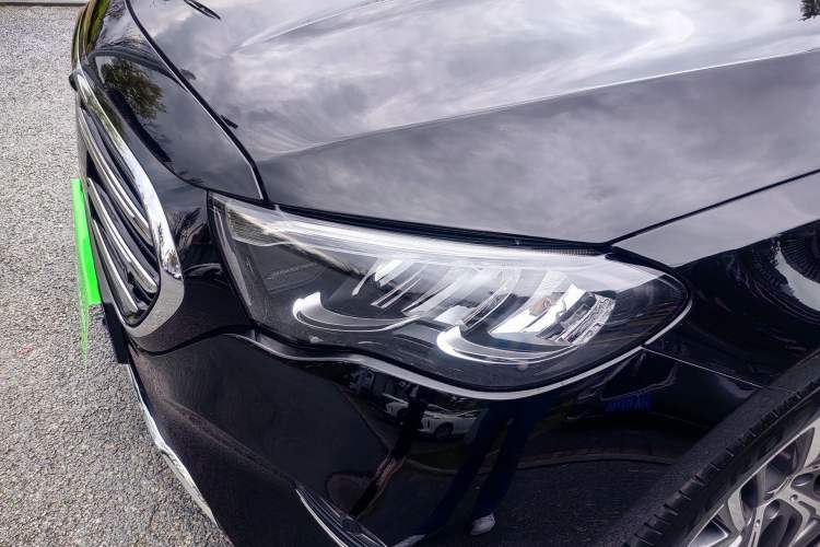 Used Mercedes-Benz E-Class 2024 E 300 L Stylish Model Exterior 7