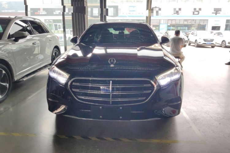 Used Mercedes-Benz E-Class 2024 E 300 L Luxury Model Front