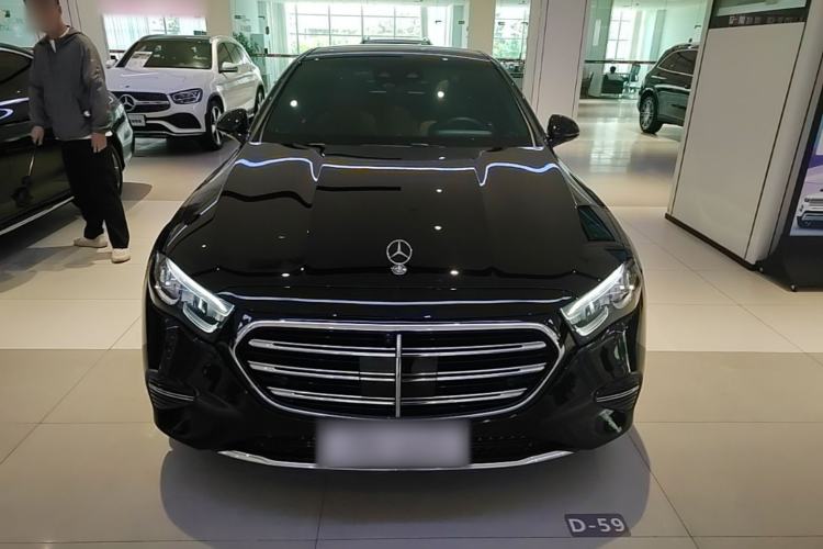 Used Mercedes-Benz E-Class 2024 Facelift E 300 L Luxury Edition Front