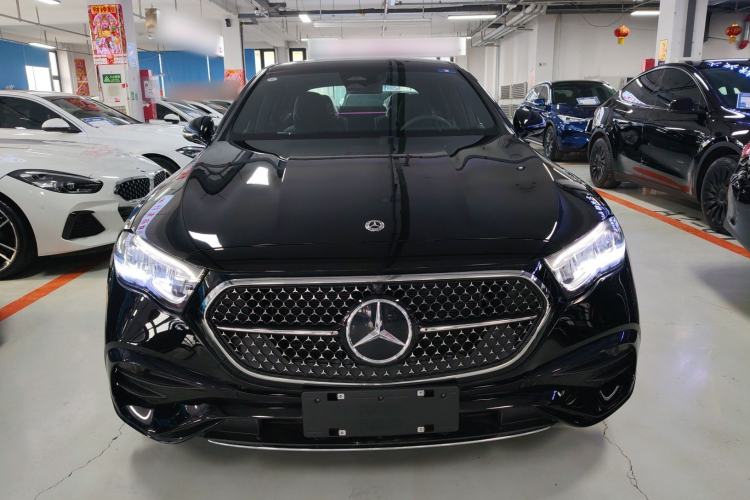 Used Mercedes-Benz E-Class 2024 E 260 L 4MATIC Sport Edition Front