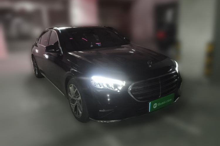 Used Mercedes-Benz E-Class 2024 Refresh E 300 L Stylish Edition Front Right 45 Deg