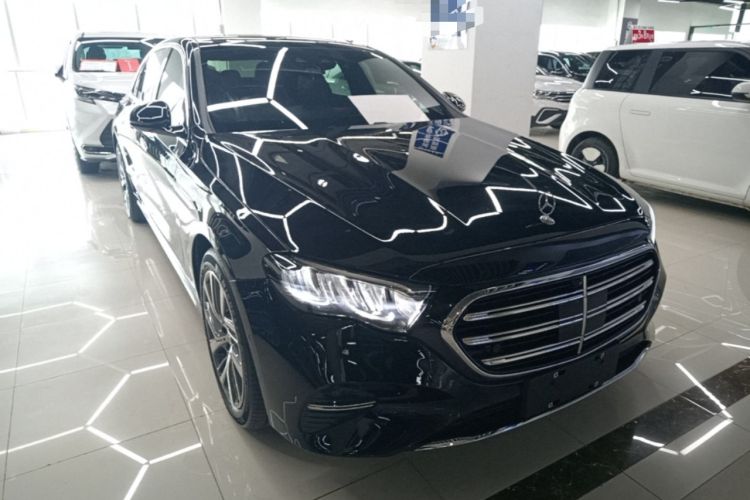 Used Mercedes-Benz E-Class 2024 Refresh E 300 L Stylish Edition Front Right 45 Deg