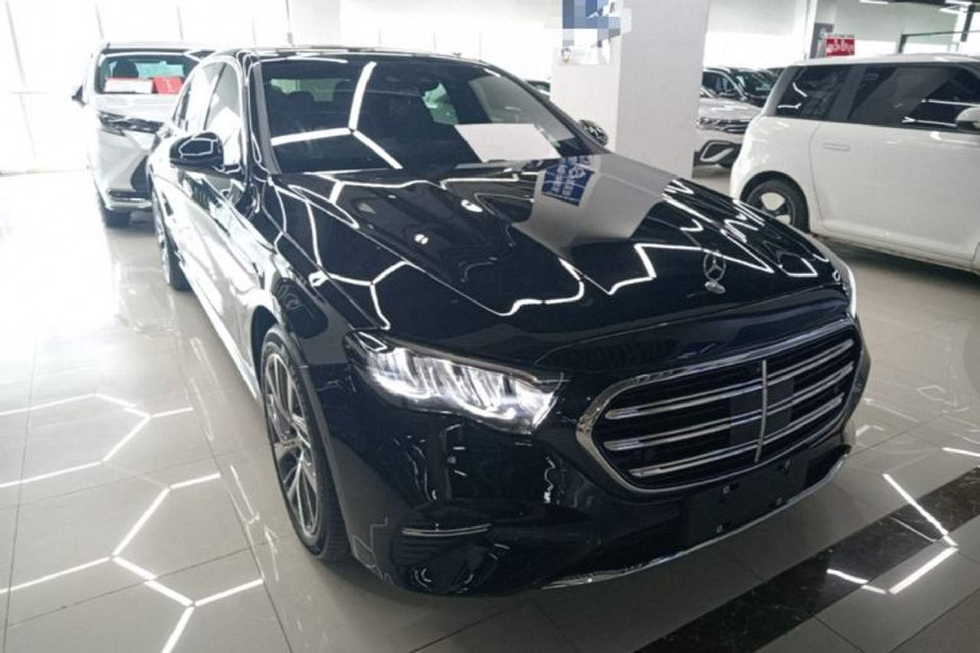 Used Mercedes-Benz E-Class 2024 Refresh E 300 L Stylish Edition Front Right 45 Deg