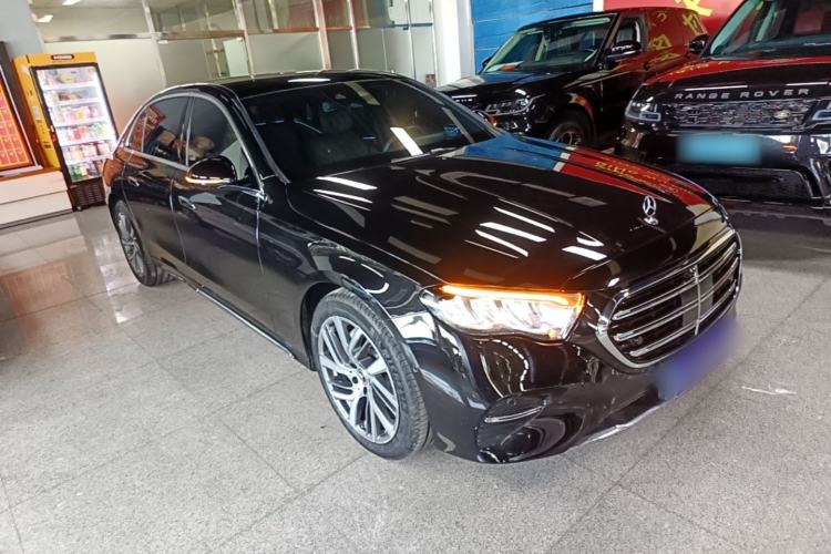 Used Mercedes-Benz E-Class 2024 Refresh E 300 L Stylish Edition Front Right 45 Deg