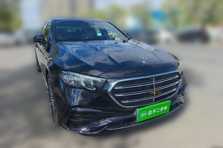 Used Mercedes-Benz E-Class 2024 E 300 L Luxury Sport Model Front Right 45 Deg
