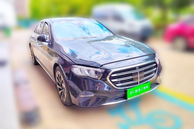 Used Mercedes-Benz E-Class 2024 Facelift E 300 L Luxury Edition Front Right 45 Deg
