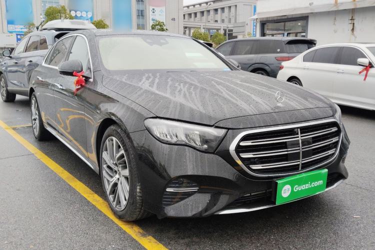 Used Mercedes-Benz E-Class 2024 Refresh E 300 L Stylish Edition Front Right 45 Deg