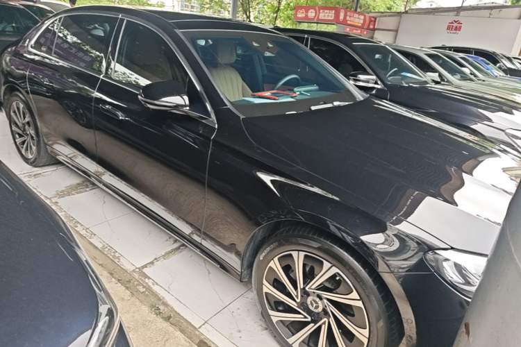 Used Mercedes-Benz E-Class 2024 E 300 L Luxury Model Front Right 45 Deg
