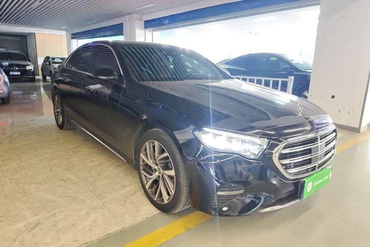 Used Mercedes-Benz E-Class 2024 Refresh E 300 L Stylish Edition Front Right 45 Deg