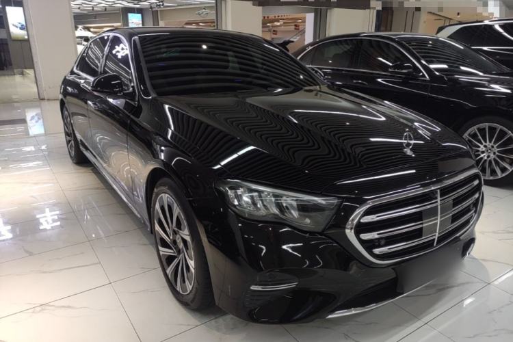 Used Mercedes-Benz E-Class 2024 E 300 L Luxury Model Front Right 45 Deg