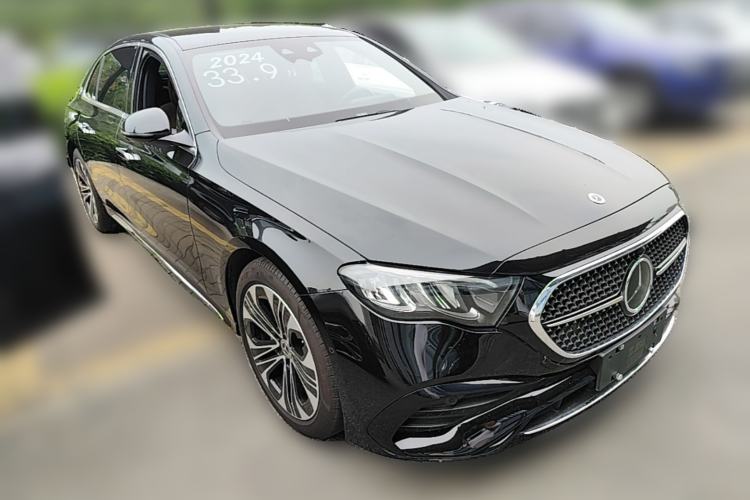 Used Mercedes-Benz E-Class 2024 Refresh E 300 L Stylish Edition Front Right 45 Deg