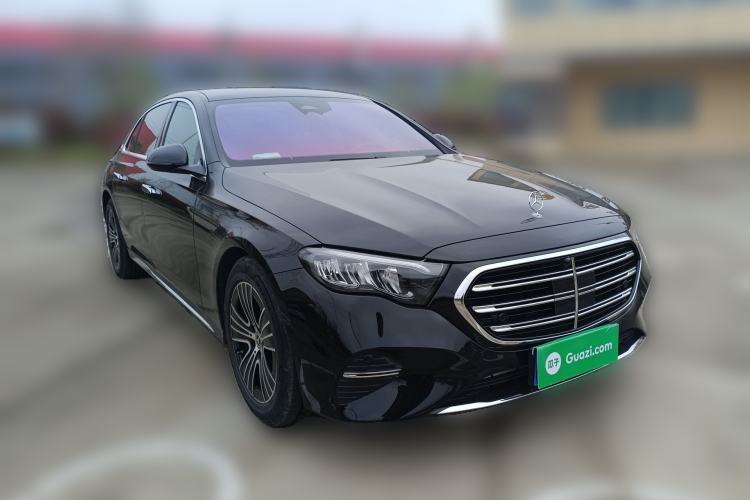 Used Mercedes-Benz E-Class 2024 E 260 L Front Right 45 Deg