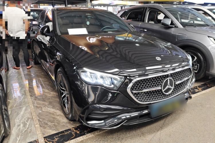 Used Mercedes-Benz E-Class 2024 E 260 Sport Edition Front Right 45 Deg