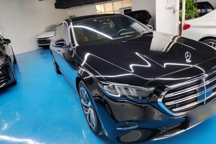 Used Mercedes-Benz E-Class 2024 Refresh E 300 L Stylish Edition Front Right 45 Deg