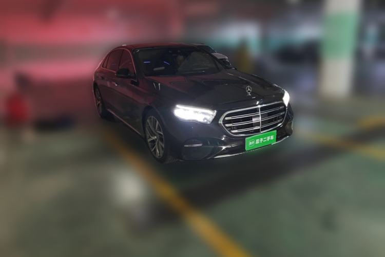 Used Mercedes-Benz E-Class 2024 Refresh E 300 L Stylish Edition Front Right 45 Deg