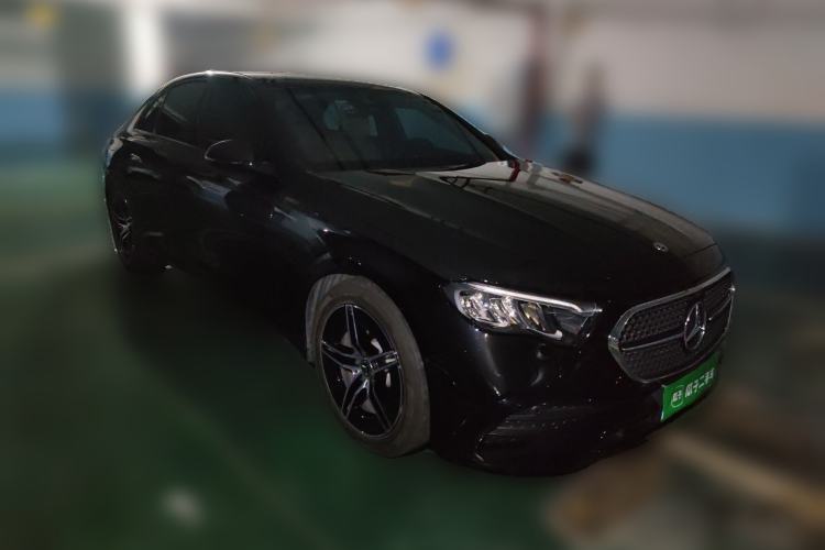 Used Mercedes-Benz E-Class 2024 E 260 Sport Edition Front Right 45 Deg