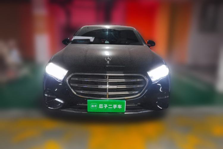 Used Mercedes-Benz E-Class 2024 Facelift E 300 L Luxury Edition Front