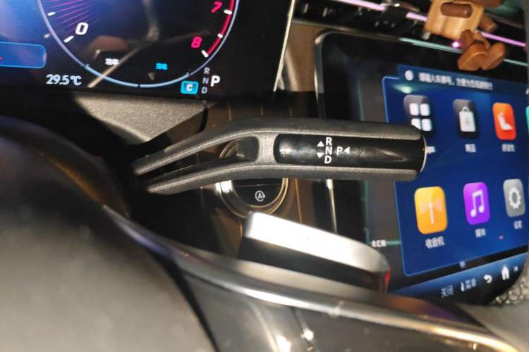 Used Mercedes-Benz E-Class 2024 E 300 L Stylish Model Gear Lever
