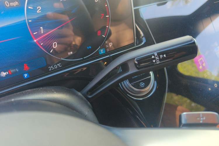 Used Mercedes-Benz E-Class 2024 E 300 L Luxury Sport Model Gear Lever