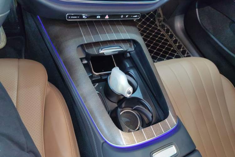 Used Mercedes-Benz E-Class 2024 E 300 L Stylish Model Gear Lever