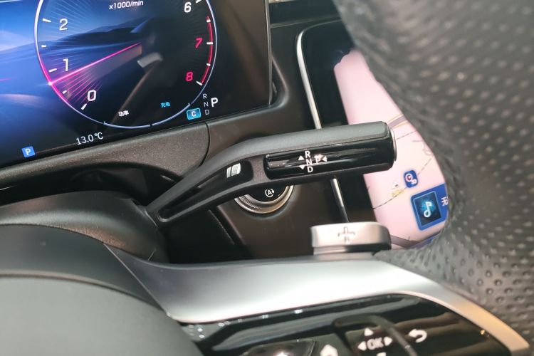 Used Mercedes-Benz E-Class 2024 Facelift E 300 L Fashion Sport Edition Gear Lever