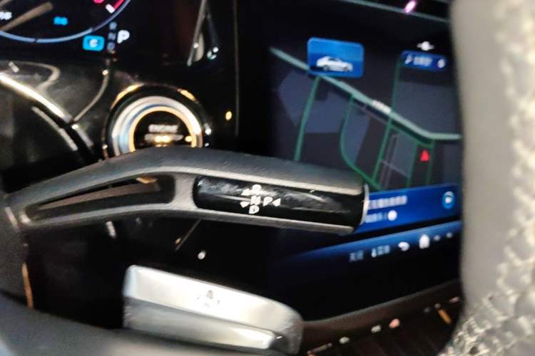 Used Mercedes-Benz E-Class 2024 Facelift E 300 L Luxury Edition Gear Lever