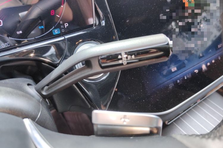 Used Mercedes-Benz E-Class 2024 E 300 L Luxury Model Gear Lever