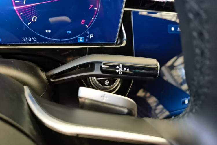 Used Mercedes-Benz E-Class 2024 E 300 L Luxury Model Gear Lever