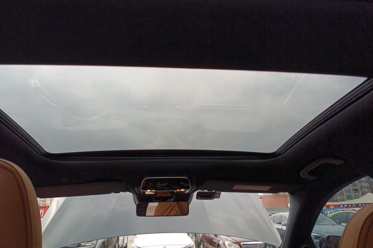Used Mercedes-Benz E-Class 2024 E 300 L Luxury Model Headliner