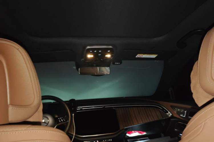 Used Mercedes-Benz E-Class 2024 E 300 L Stylish Model Headliner