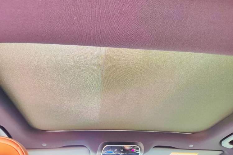 Used Mercedes-Benz E-Class 2024 Facelift E 300 L Luxury Edition Headliner