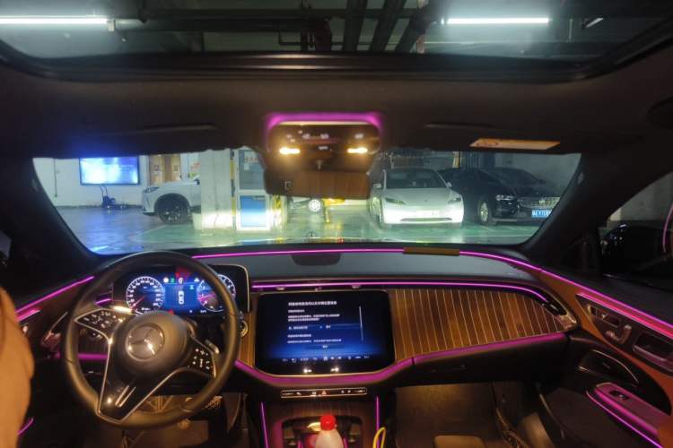 Used Mercedes-Benz E-Class 2024 E 300 L Stylish Model Headliner