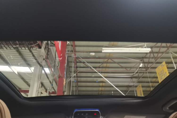 Used Mercedes-Benz E-Class 2024 Facelift E 300 L Fashion Sport Edition Headliner