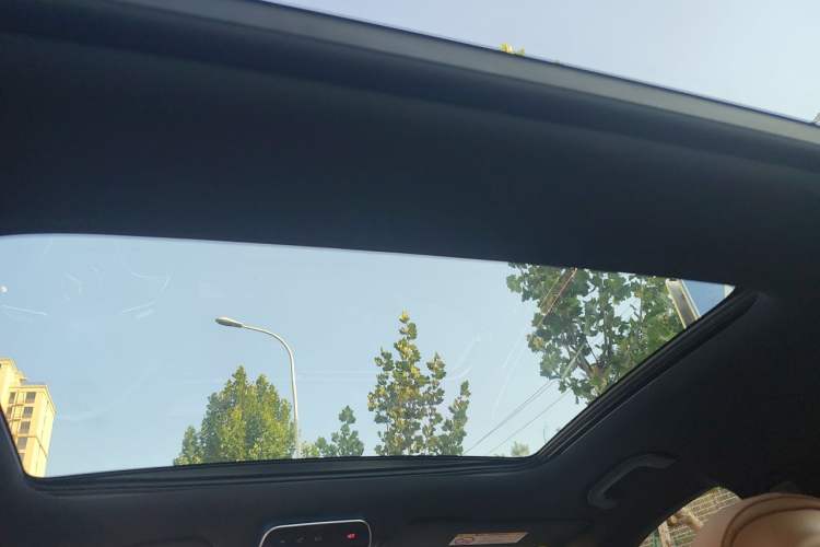 Used Mercedes-Benz E-Class 2024 E 300 L Luxury Model Headliner